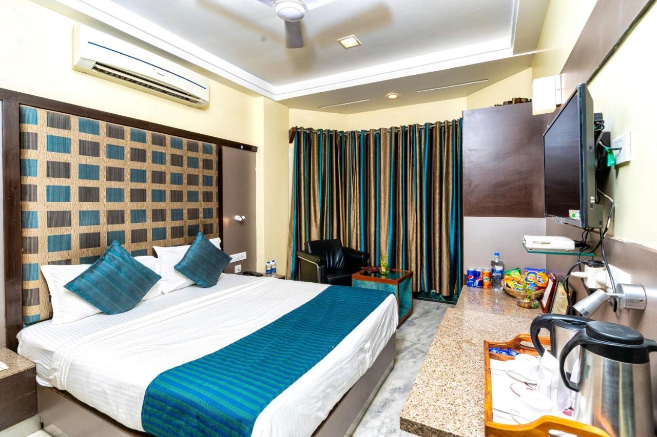 Hotel Dayal Udaipur Ngoại thất bức ảnh