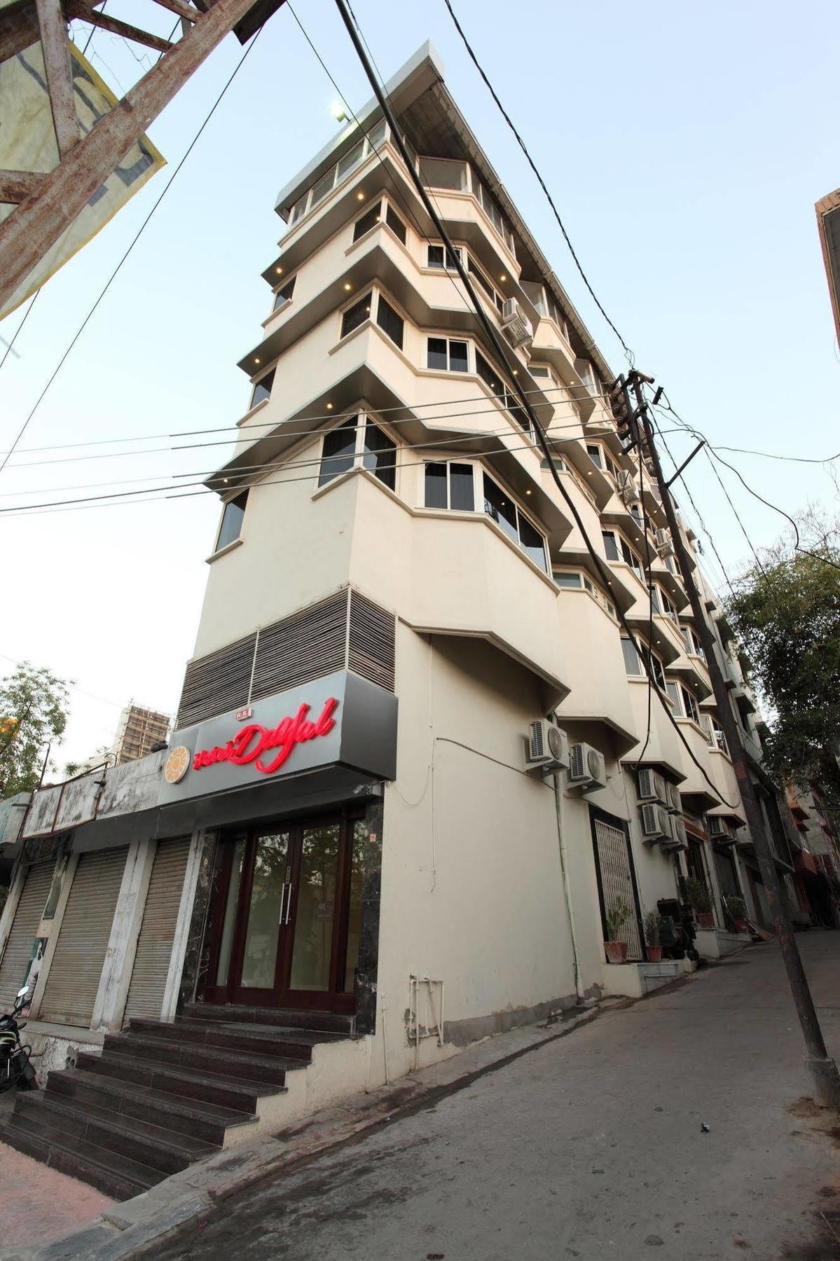Hotel Dayal Udaipur Ngoại thất bức ảnh