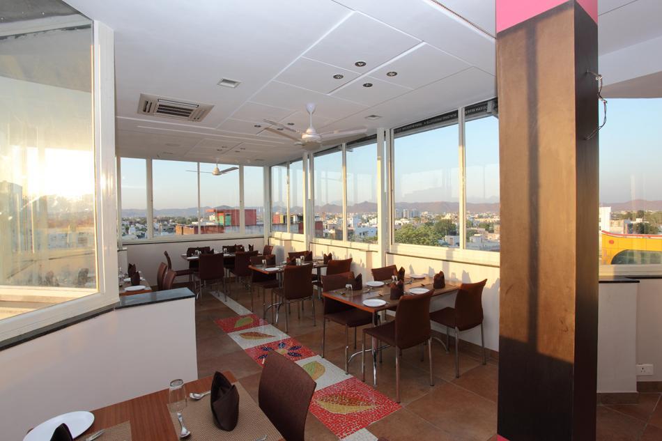 Hotel Dayal Udaipur Ngoại thất bức ảnh